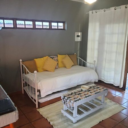 Chez Vincent Hotell Mbombela Exteriör bild